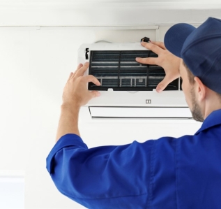 Dịch Vụ Lắp Đặt Máy Lạnh Tại Nhà Uy Tín – Điện Lạnh An Bình Phú